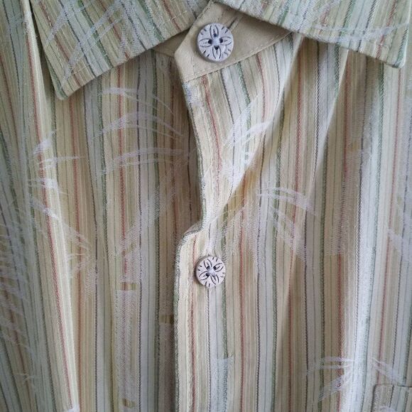 Tommy Bahama shirt - Picture 4 of 4